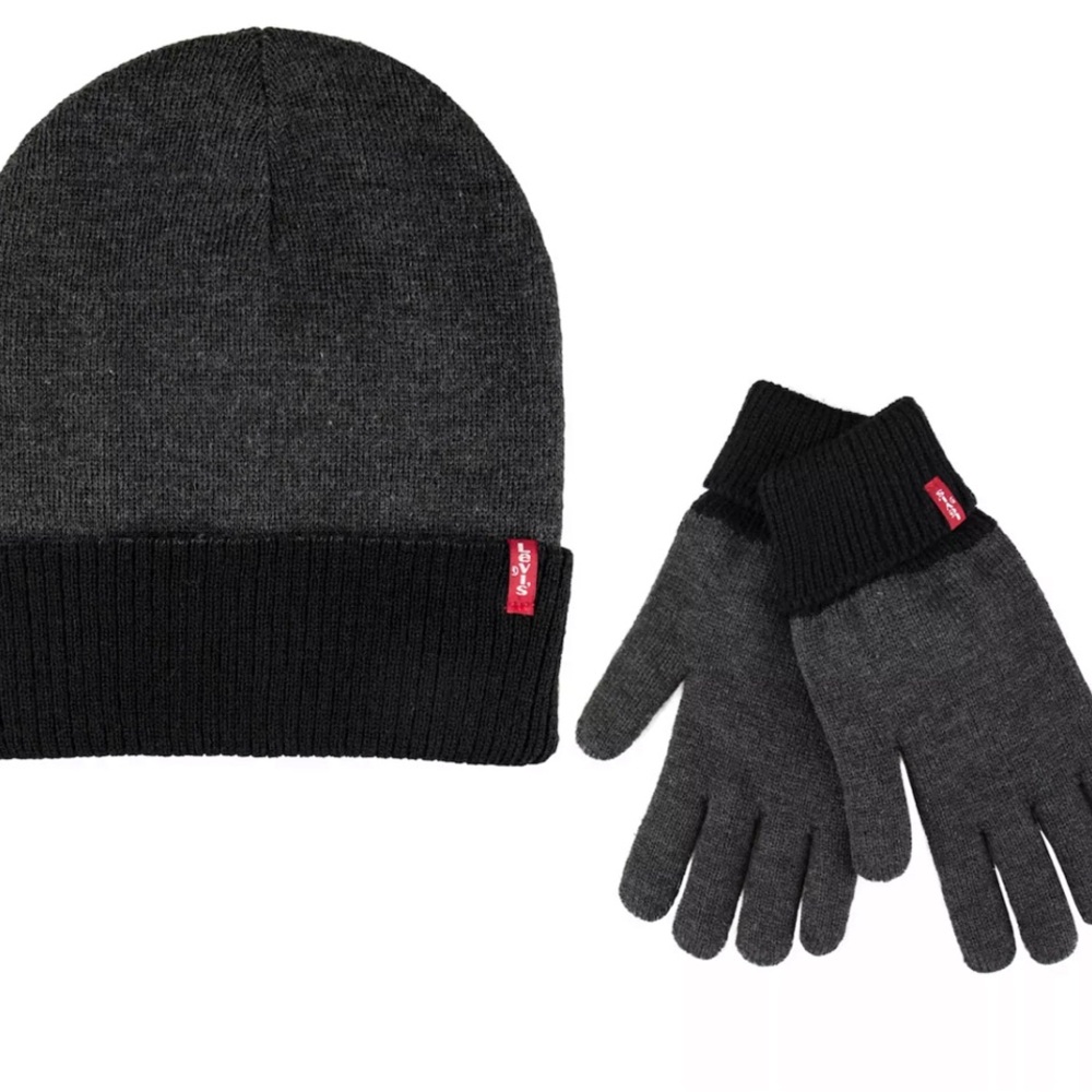 NWT Levi’s Stylish Black and Gray Beanie and Gloves Set
